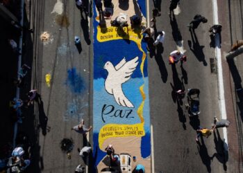 Celebração de Corpus Christi altera circulação e reúne tradição religiosa no município. Divulgação